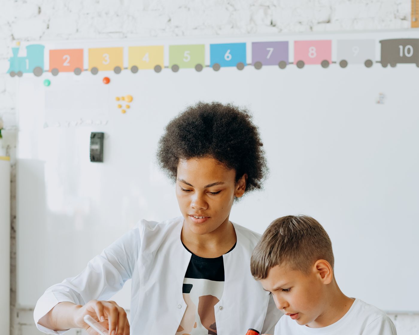 A real 1-on-1 science mentoring session with a mentor and a learner